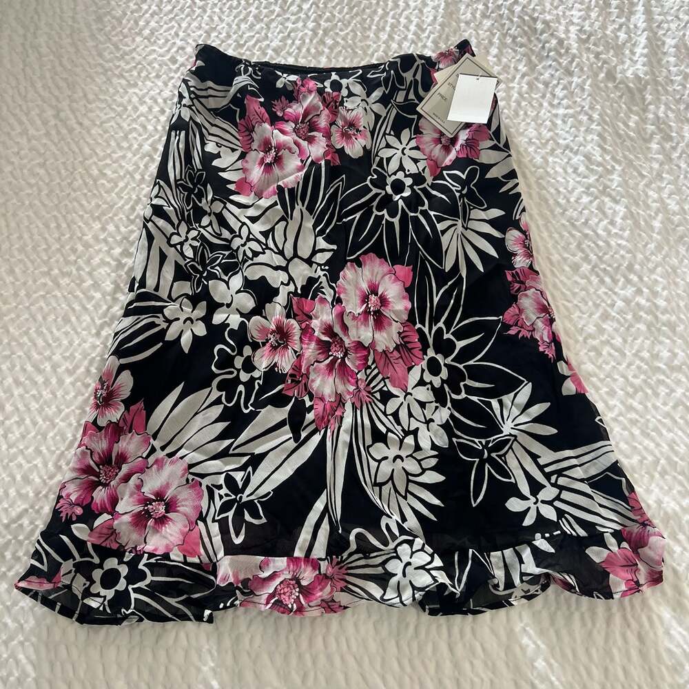 LILY Womens NWT Black Pink White Floral Skirt PETITE Sz P/M VINTAGE Made in USA